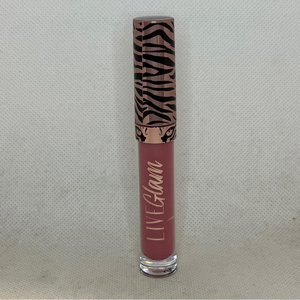 Kiss Me Matte Liquid Lipstick Exotic